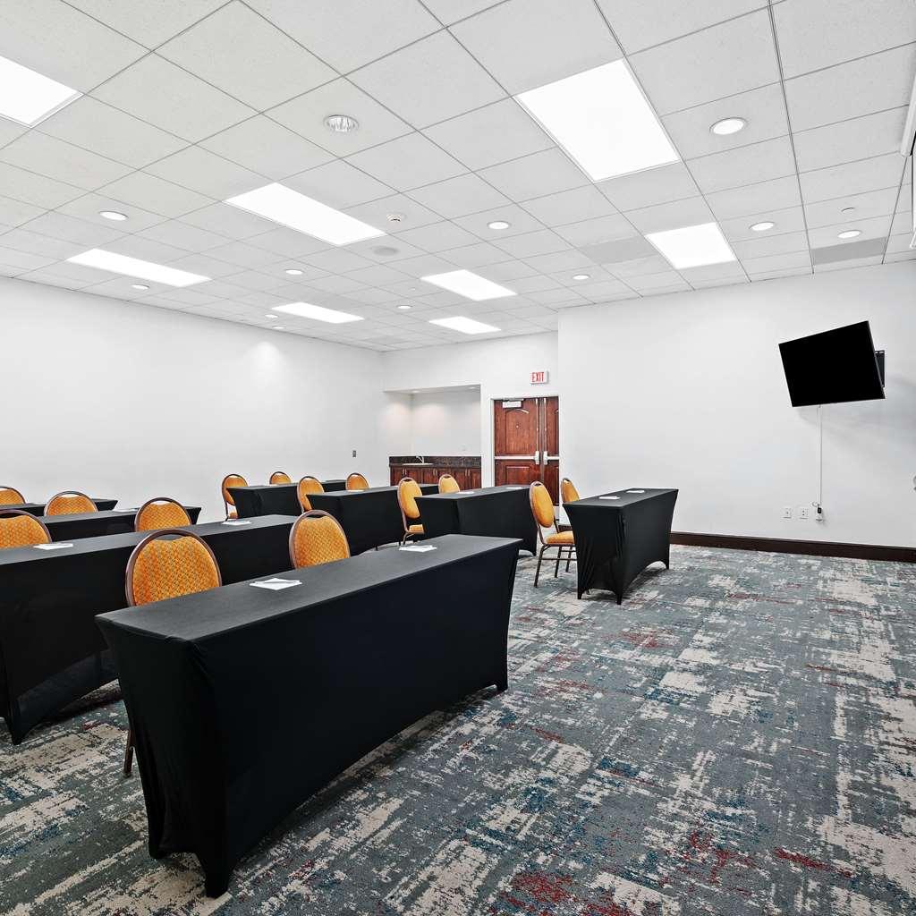 Homewood By Hilton Fort Lauderdale Airport-cruise Port Hotel 3*